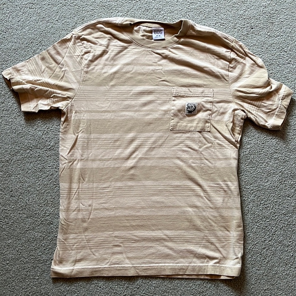 Men’s BDG Beige T-Shirt Size Medium